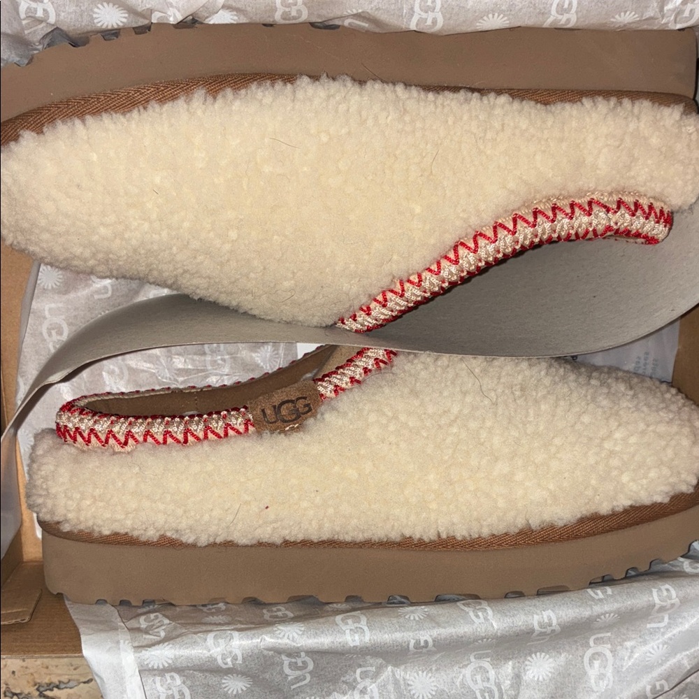 NWT Tasman  UGG